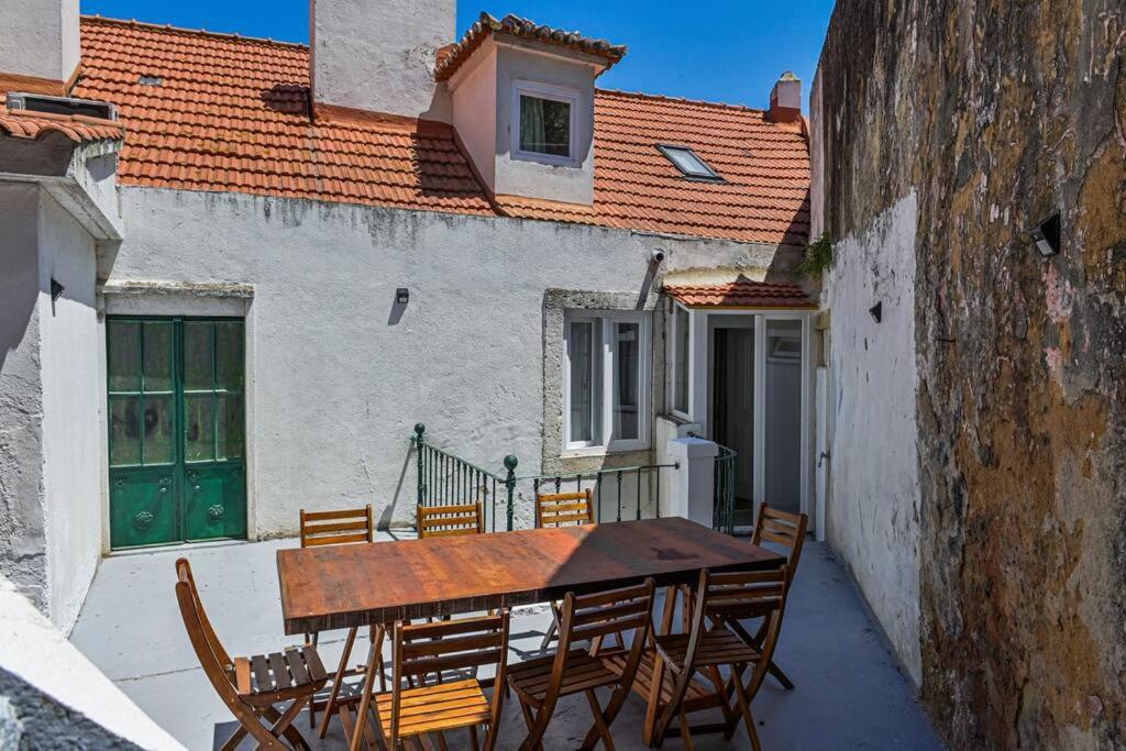 Ola Lisbon - Castelo II Apartment Luaran gambar