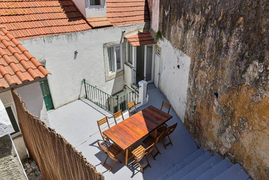 Ola Lisbon - Castelo II Apartment Luaran gambar